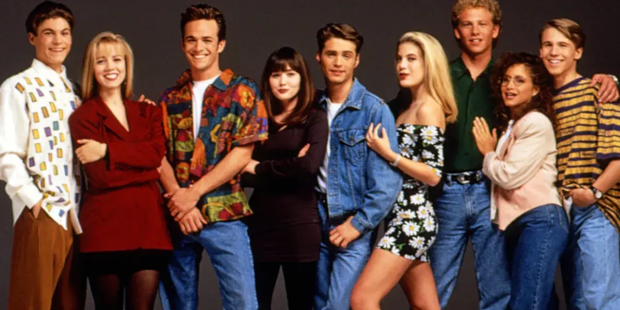 Ekipa z serialu "Beverly Hills, 90210" – zobacz, kto mieszka w Beverly Hills i jakie mody noszą!