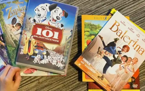 Kolekcja fajne filmy dla dzieci: "101 Dalmatyńczyków", "Zaplątani" i "Balerina".