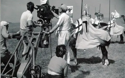 Gdzie kręcono film Krzyżacy? Odkryj niezwykłe lokalizacje i historie