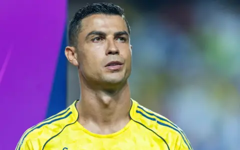 Cristiano Ronaldo, mimo swojego wieku, wciąż zachwyca formą na boisku.