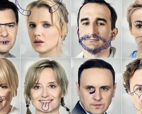 Ośmioro aktorów z narysowanymi wąsami, brodami i innymi zabawnymi detalami na twarzach. Plakat promujący filmy Marka Koterskiego.