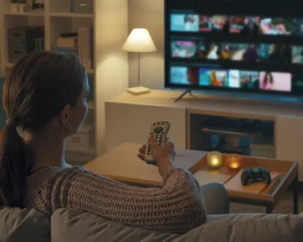 Filmy o uzależnieniu, które zmieniają spojrzenie na nałogi i ich skutki