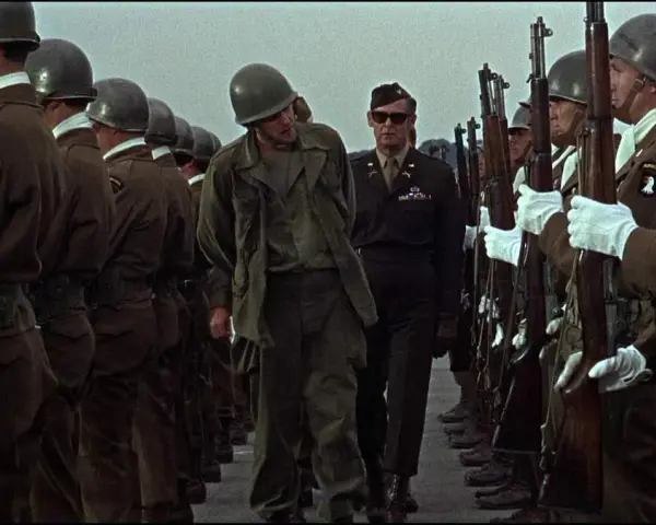 Najlepsze filmy o wojsku, które musisz zobaczyć, aby zrozumieć wojnę