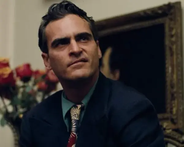 Joaquin Phoenix: historia blizny na wardze zajęczej i jej wpływ na karierę