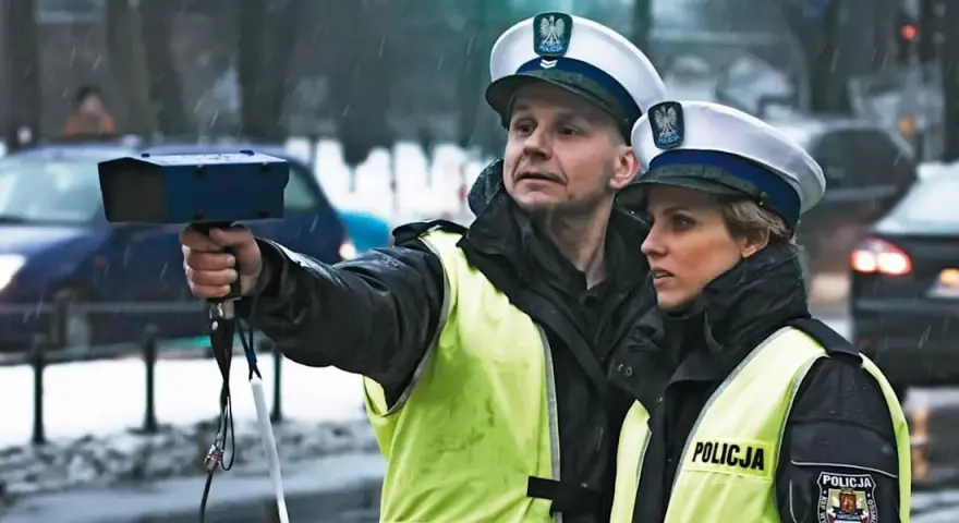 Najlepsze filmy o policji, które musisz zobaczyć - klasyki i nowości