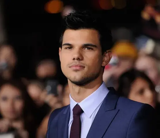 Jak Taylor Lautner wcielił się w Jacoba z Zmierzchu i co słychać teraz?