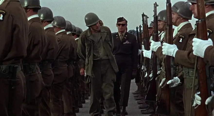 Najlepsze filmy o wojsku, które musisz zobaczyć, aby zrozumieć wojnę