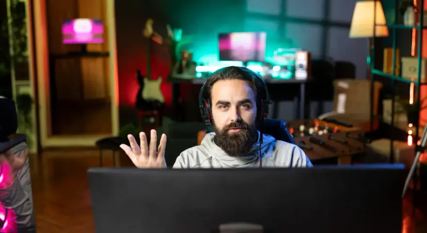 Specyficzne wyzwania podczas gier z prowadzącym na żywo online