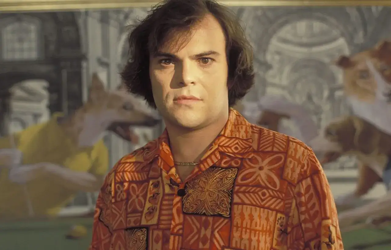 Jack Black w koszuli w hawajskie wzory. Zastanawiasz się, ile lat ma Jack Black?